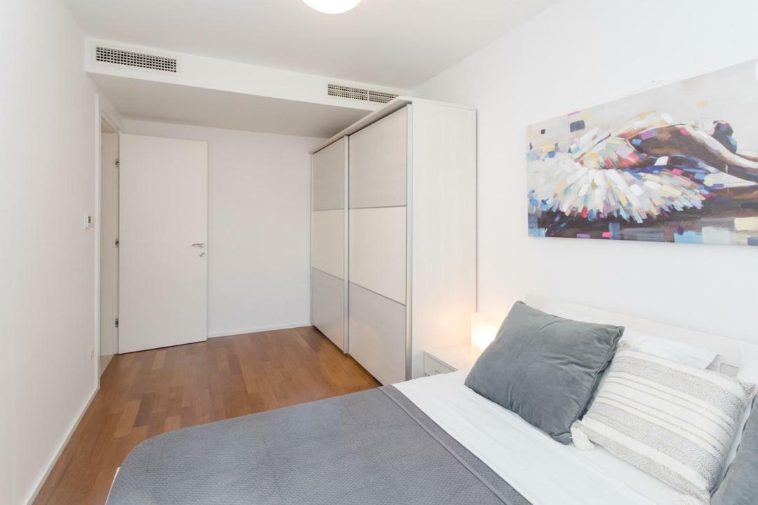 Luxury Apartment At The Beach Дубровник Екстериор снимка